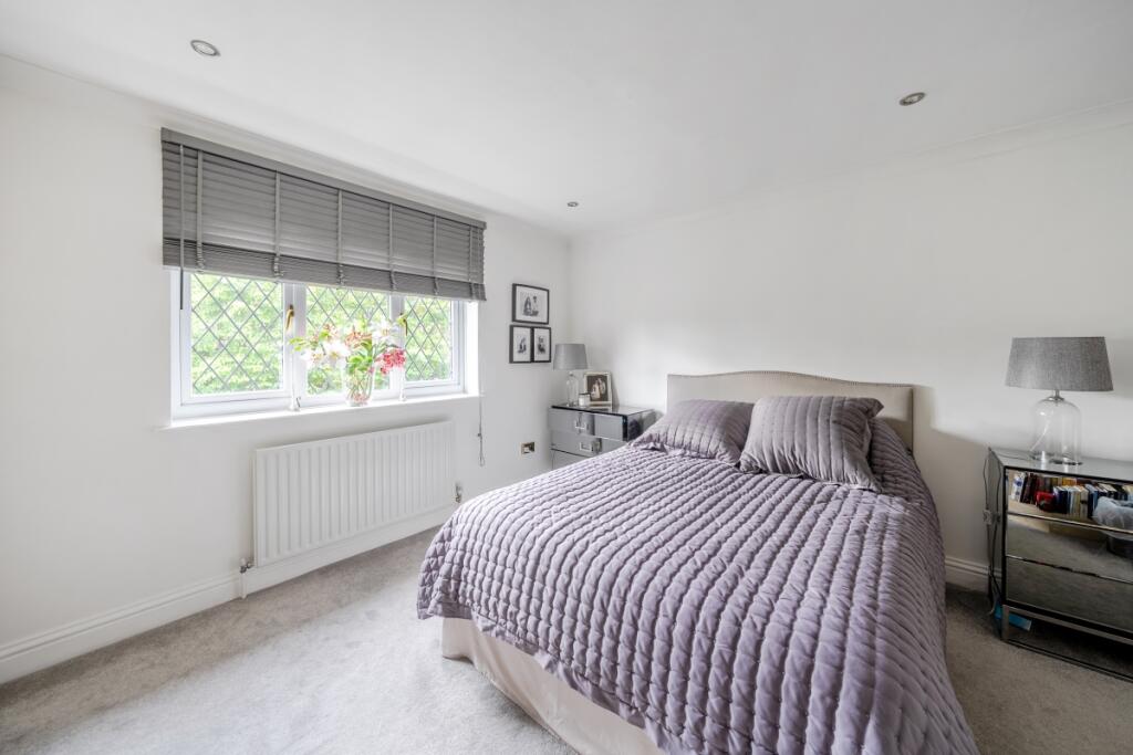 1361617-18-68dd41...