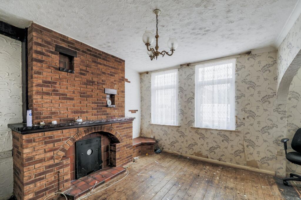4 Brougham Avenue, Mansfield, NG19 7LA