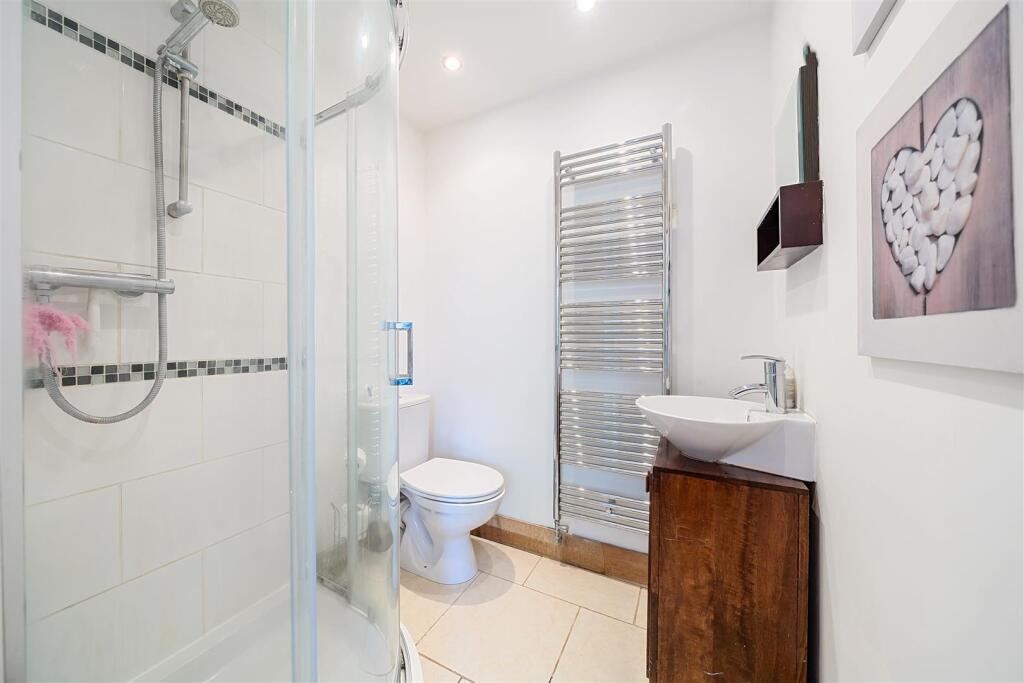 Ensuite