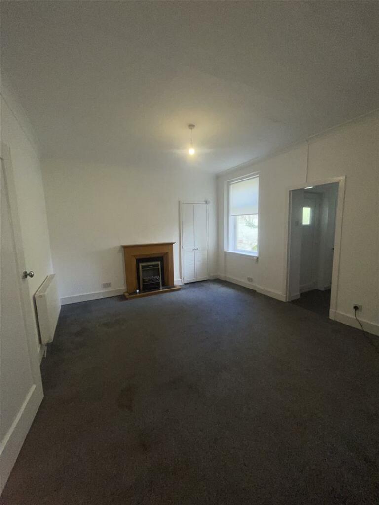 12 Burnbank Street Lounge.jpeg
