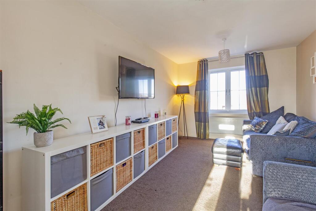 Reception Room-3.jpg