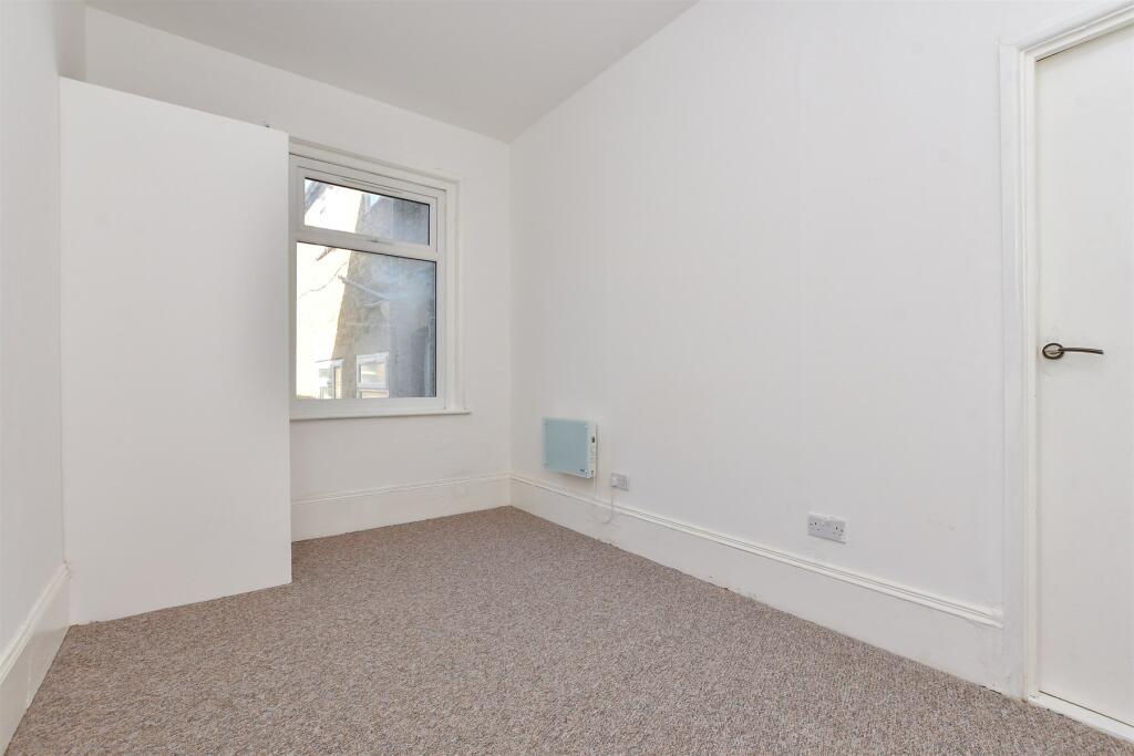 Flat 2 Bedroom 2