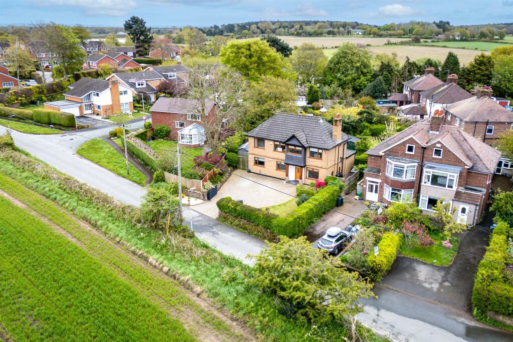 38 Mill Lane drone-2.jpg