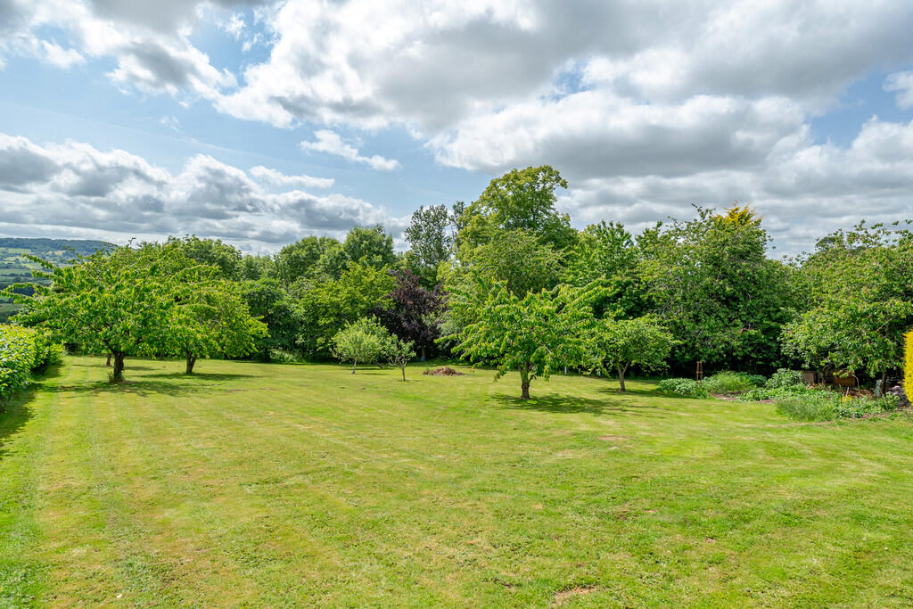 1302462-10-68483e...