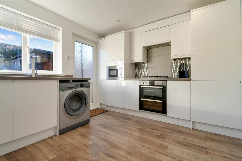 Kitchen Diner