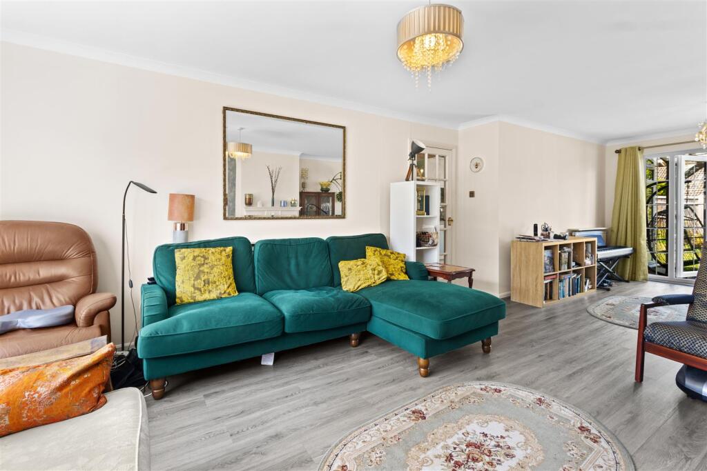 living area #5.jpg