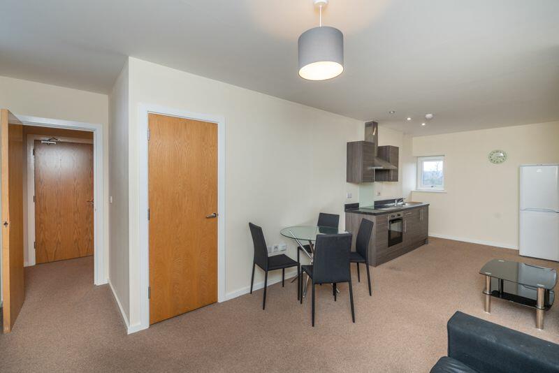 Living area/kitchen 