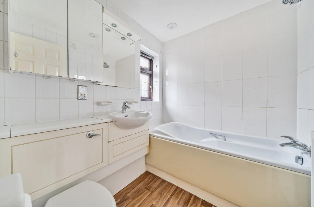 36681cbc99140271289935arw36