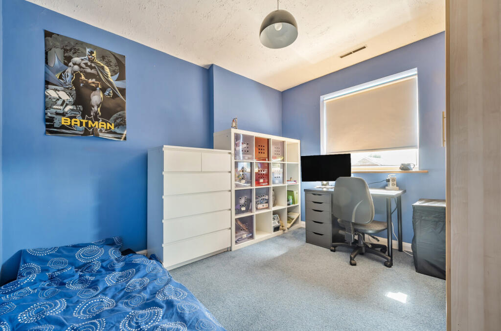 1336694-10-689a1e...