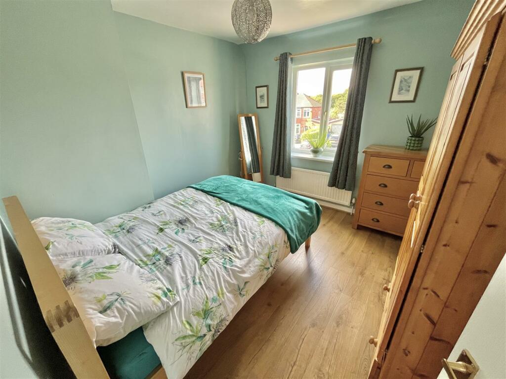 Bedroom 2 Aspect 2