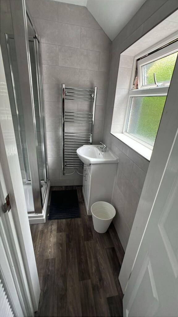 kinsey-street-st5-6jl-992361