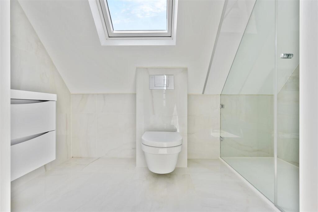 YEW TREE BOTTOM ROAD, 2 -15.jpg