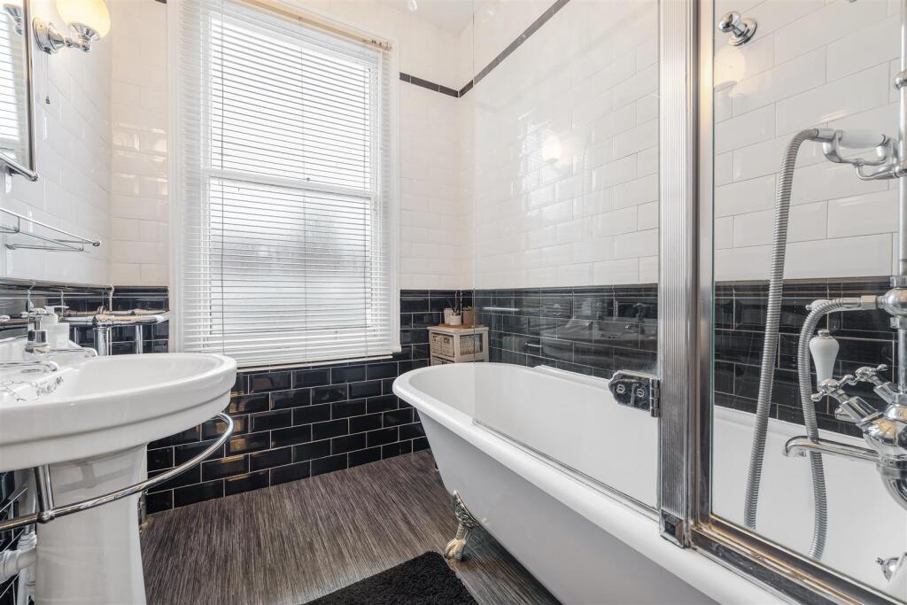 Tremaine Road-13-HDR.JPG