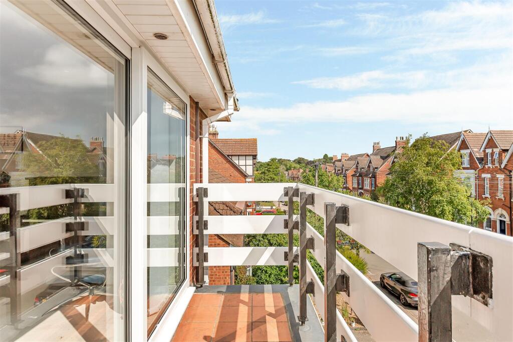 StJames'Court_098.jpg