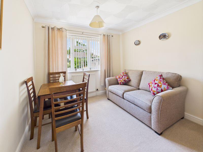 Dining Room/Bedroom