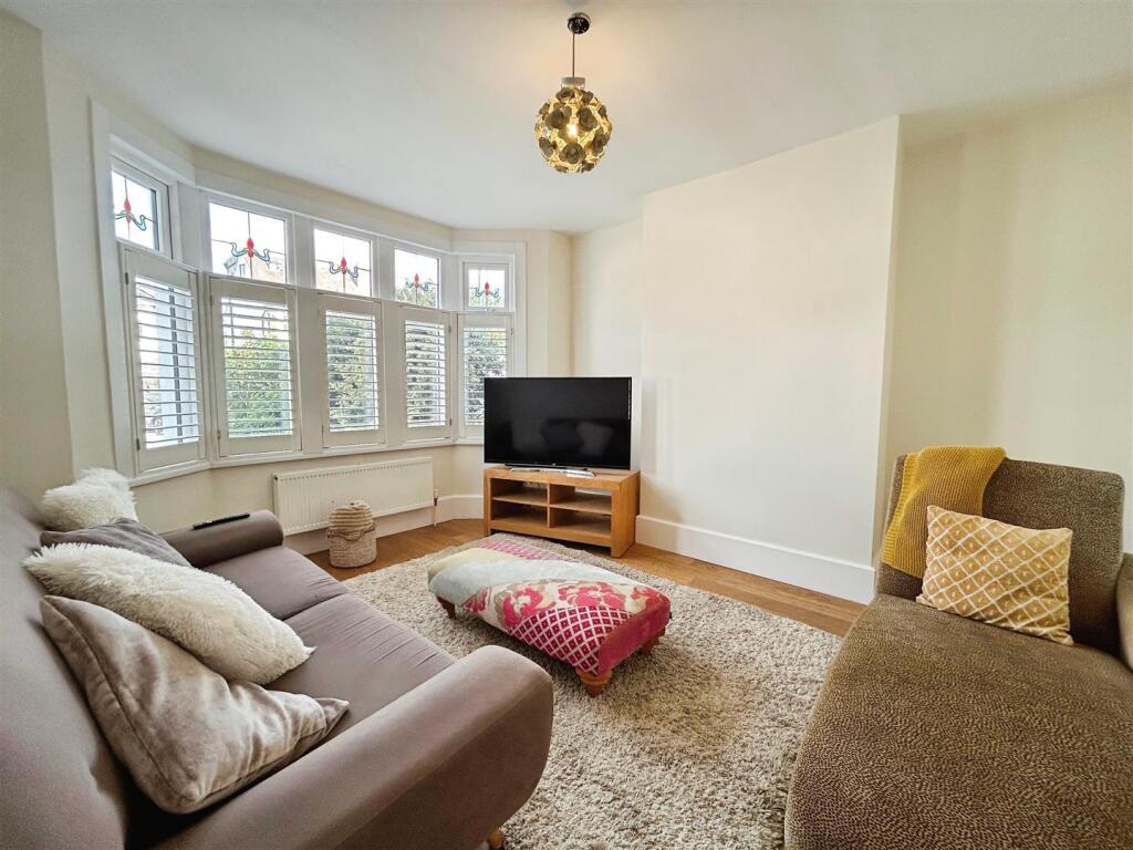 5521befd--4228-B618-A321C2E3B20C-40231-00001A6F21E