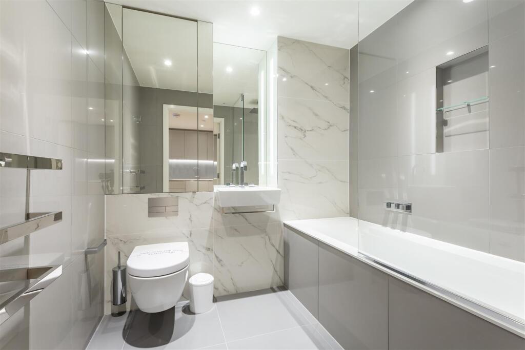 280420215_PROT_Apartment 412 Hampton Tower 75 Mars