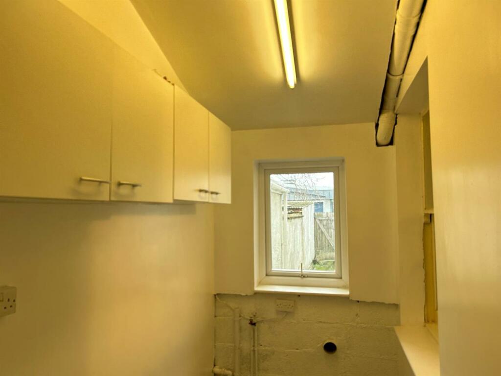 WhatsApp Image 2024-11-29 at 12.23.53 (1).jpeg