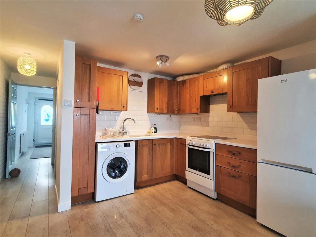 A10 Bay Apartments Kitchen