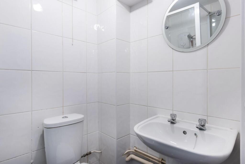 TFF, 9 Albion Place, Bath, BA1 3AD-11.jpg