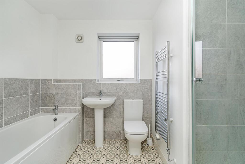 78 Newman Square_6.jpg