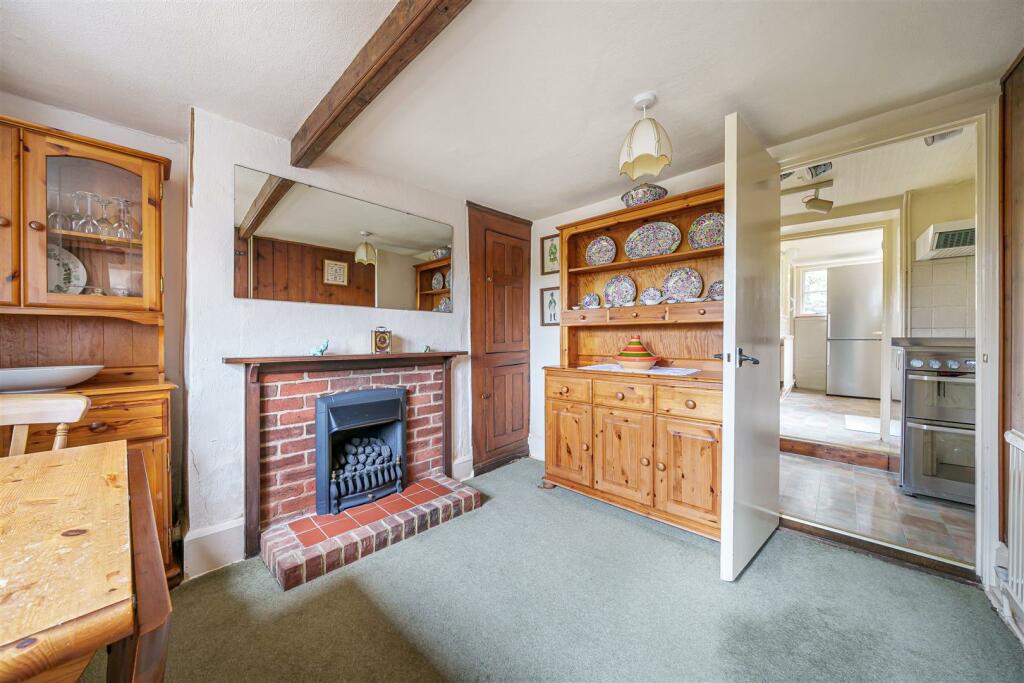 Quinbury Cottage, 35 Quinbury End, Blakesley