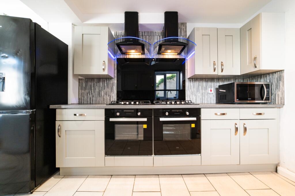 another student property from Award winning CPS HO