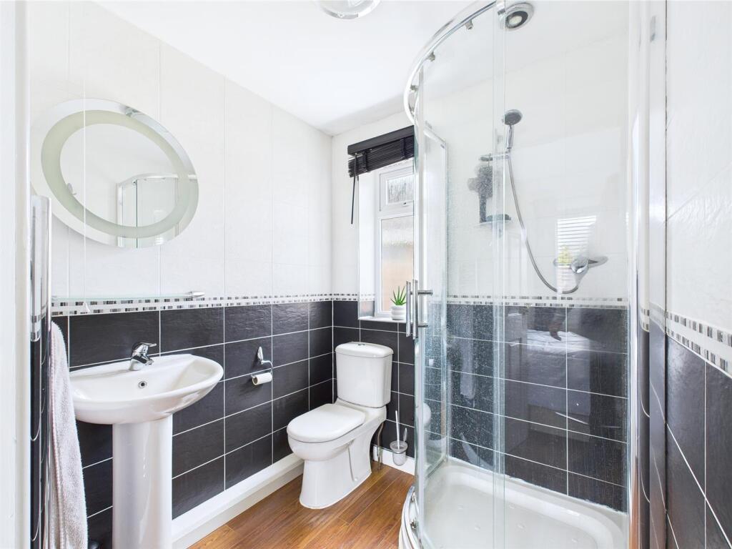 En-suite Shower room