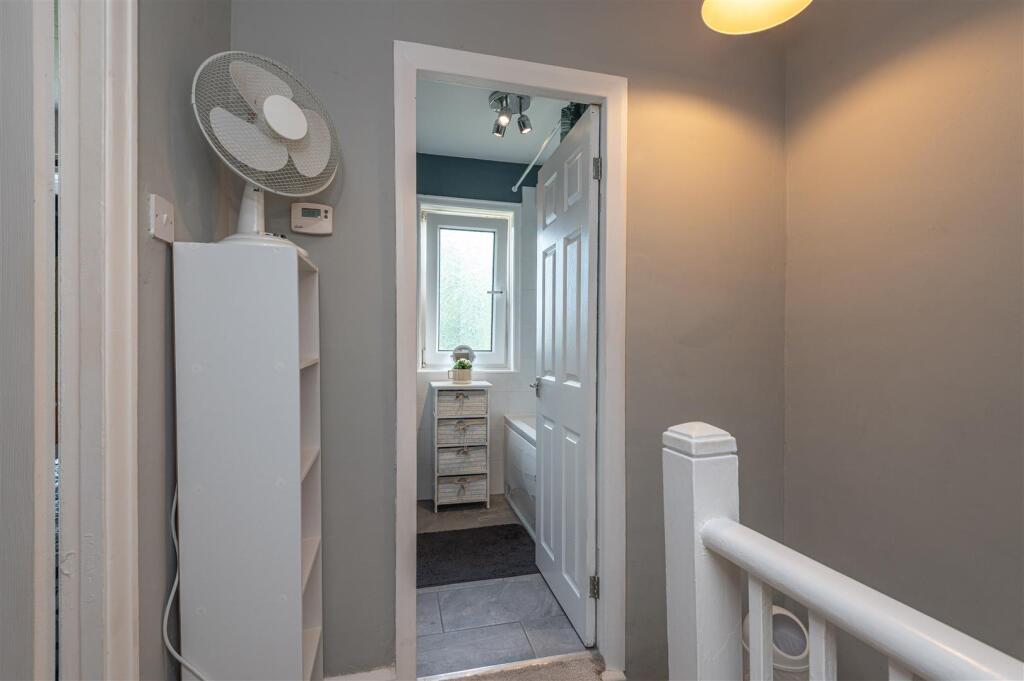 37 - 50 Pollitt Ave HX6 1LE.jpg