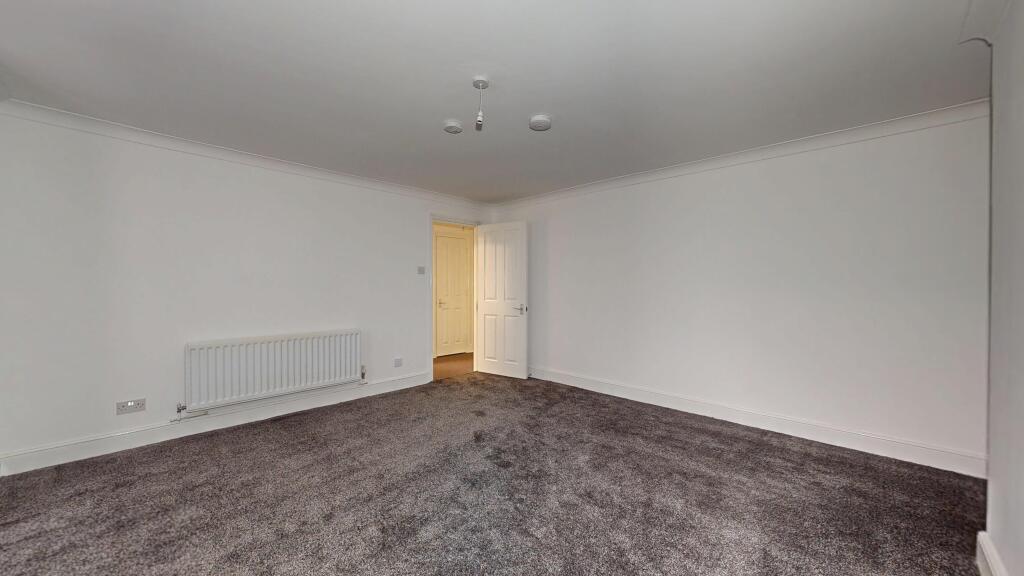 Flat A, 31 Belvedere Road, Crystal Palace, London, SE19 2HJ