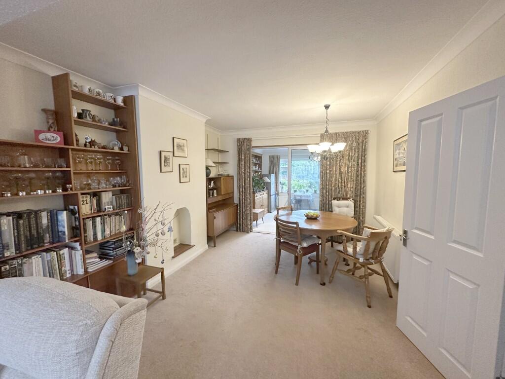 Interconnecting room