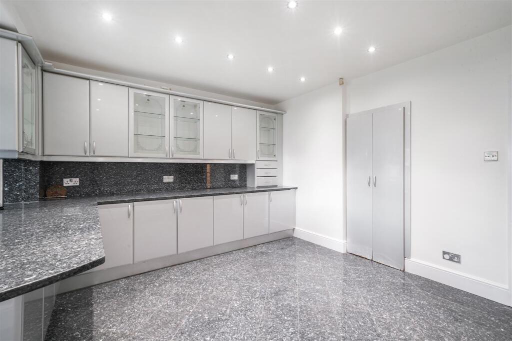 51 Pebworth Road - qHSMgVfZqcsuFVJgycUr.jpg