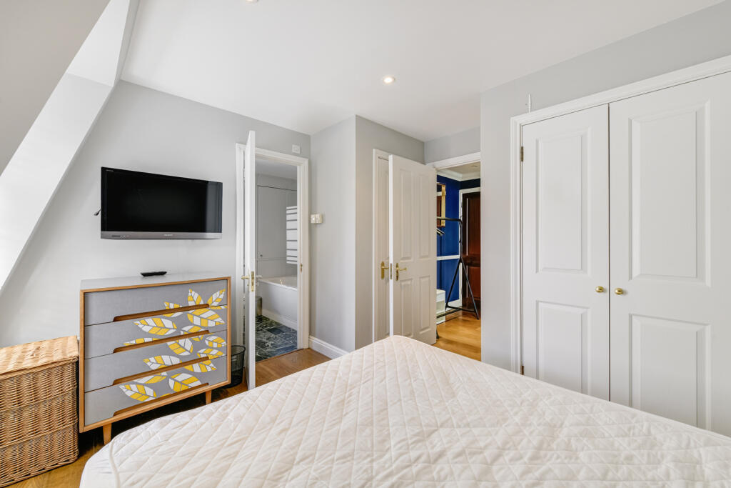 property in Maddox Street, 
Mayfair, W1S