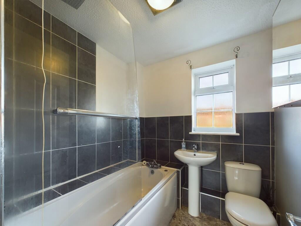 CAM01835G0-PR0133...