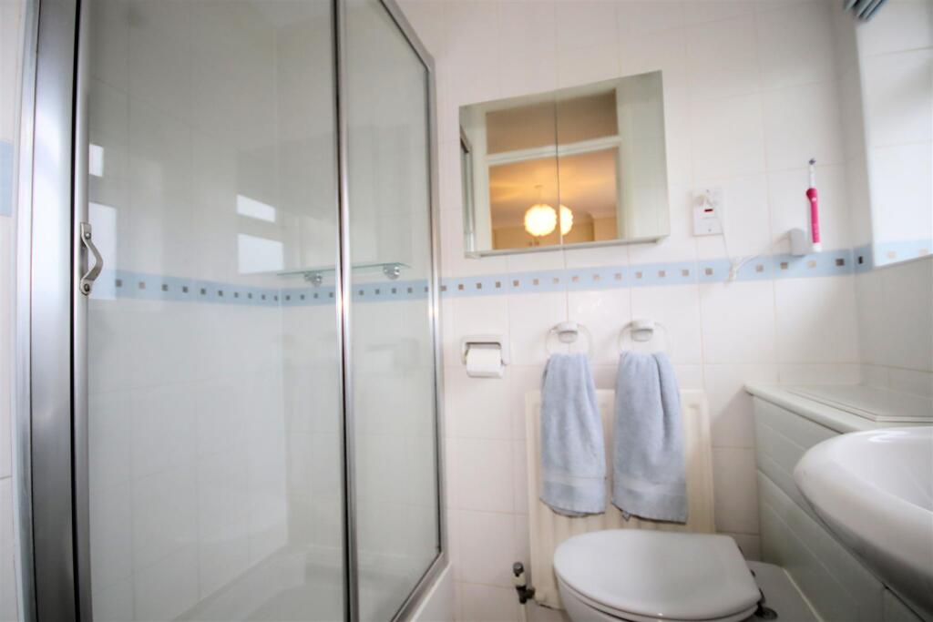 En-suite Shower Room 1