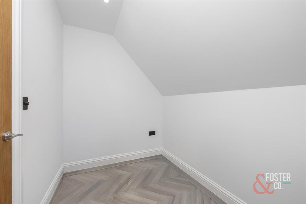 Goldstone Crescent, 57, flat 7-023.jpg