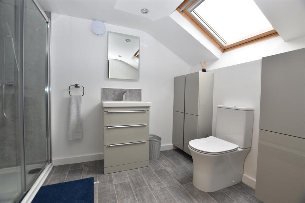 Upstairs Bathroom