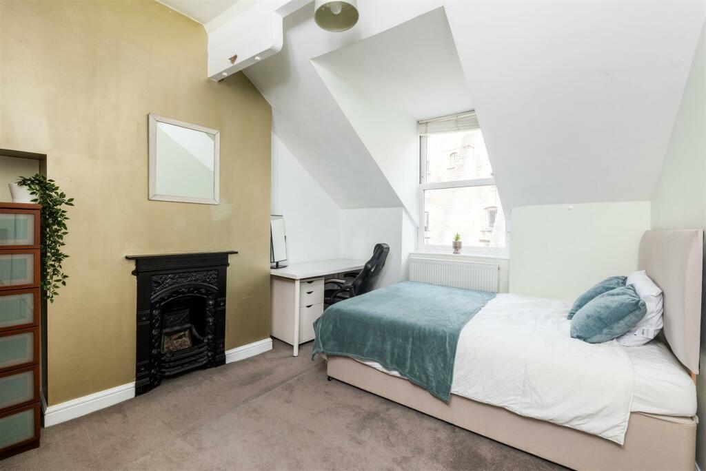 4 Anglo Terrace-15.jpg