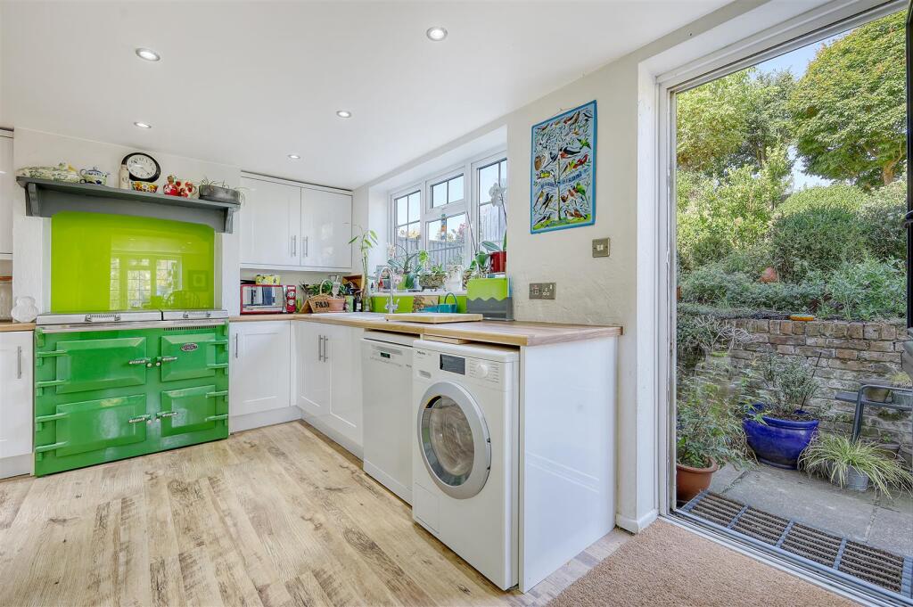 img_9881_12 copy.jpg