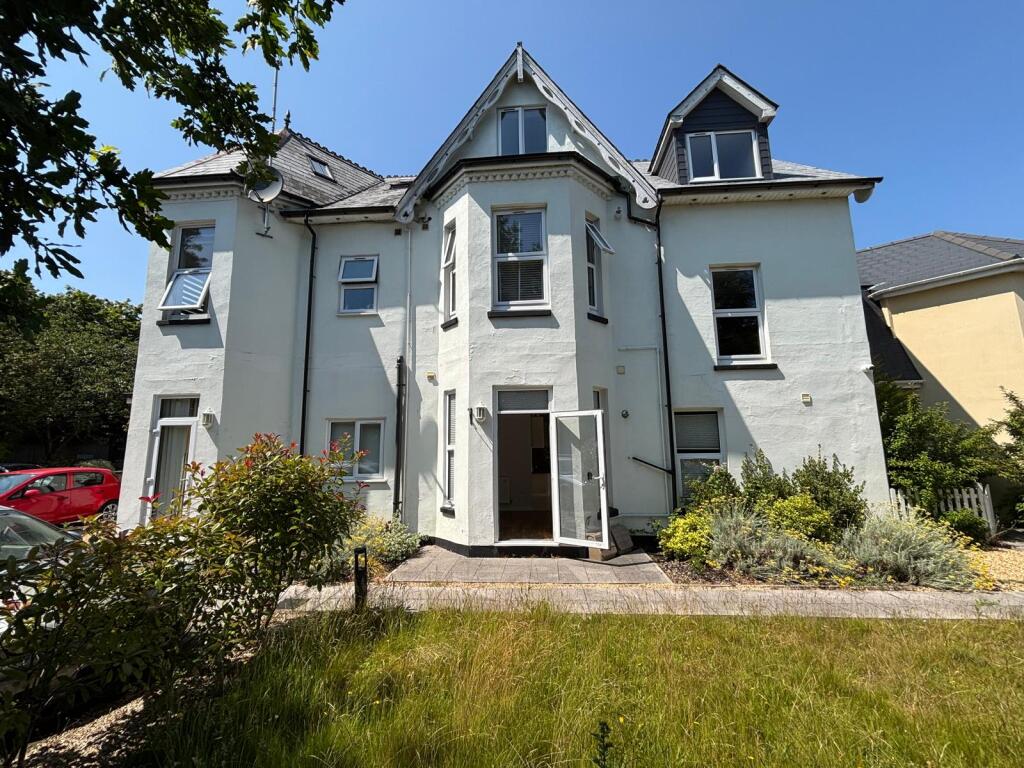 1000031753 T202508111623.jpg