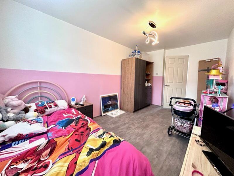Dining Room/Bedroom
