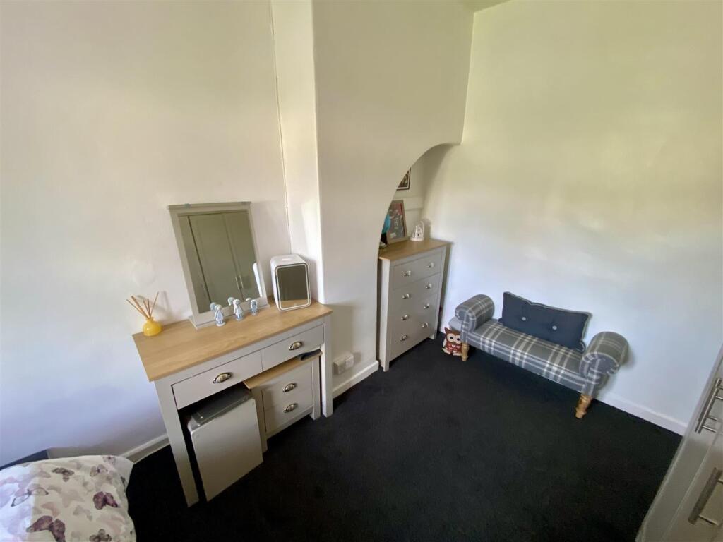 Bramleys Estate Agents - Wilson Avenue - Mirfield 