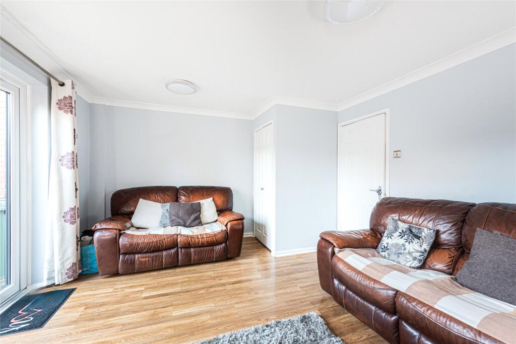 Sitting/Dining Room