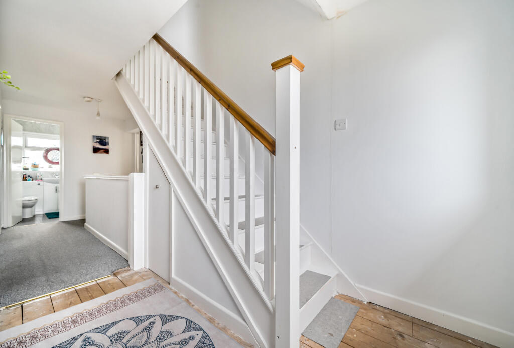 1387386-7-69330c9...