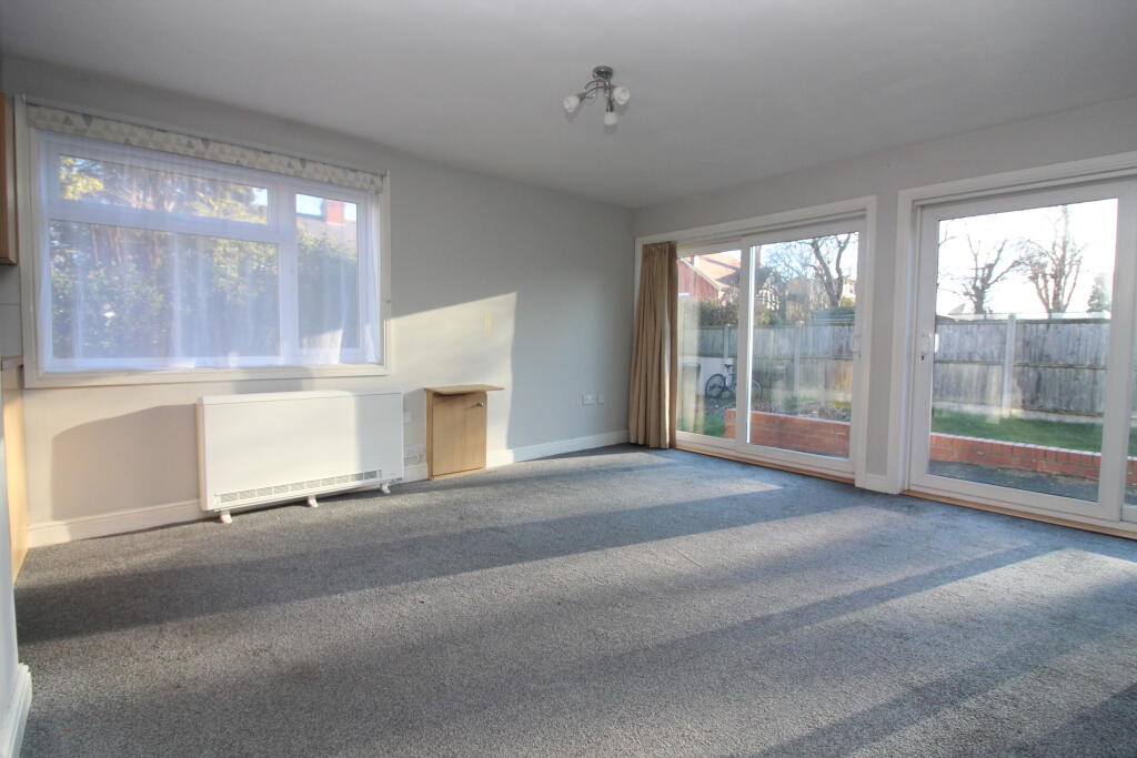 Lounge T202601051318.jpg