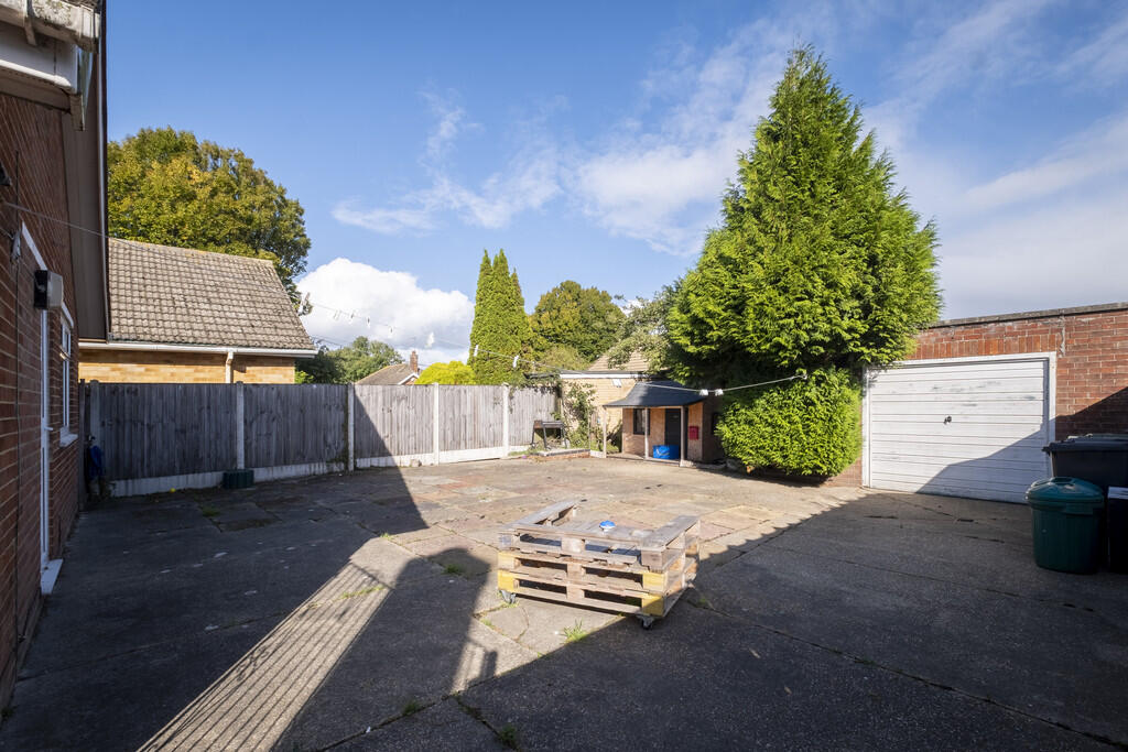 BrasenoseAvenue-1...