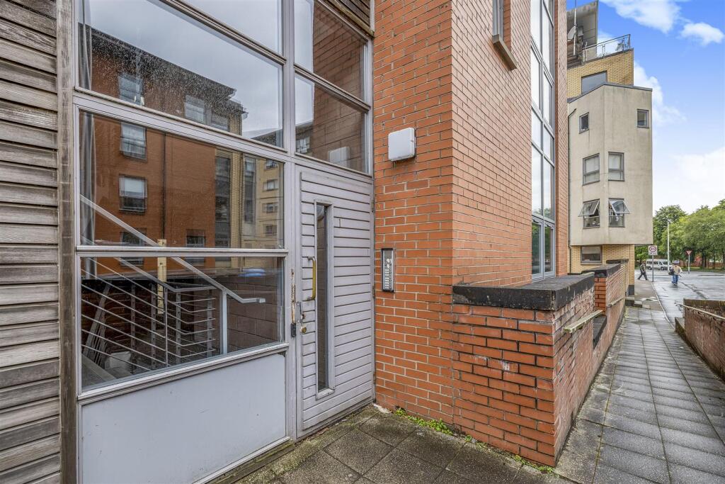 1 Castle Street Flat 3_5.jpg