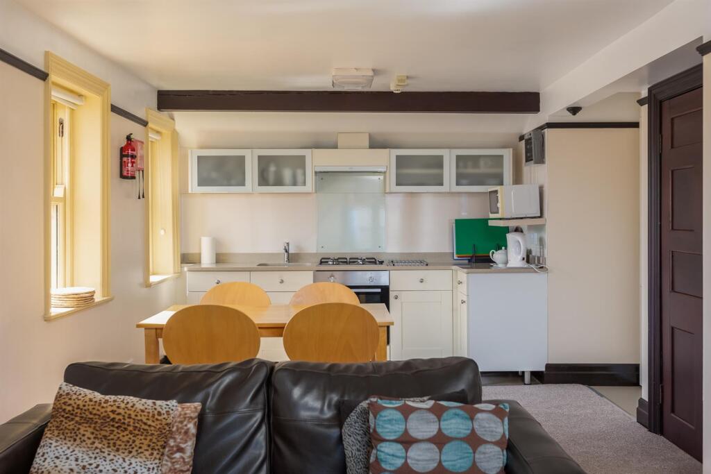 Apartment 3