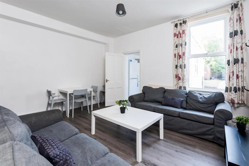 St. Peters Terrace, Bath