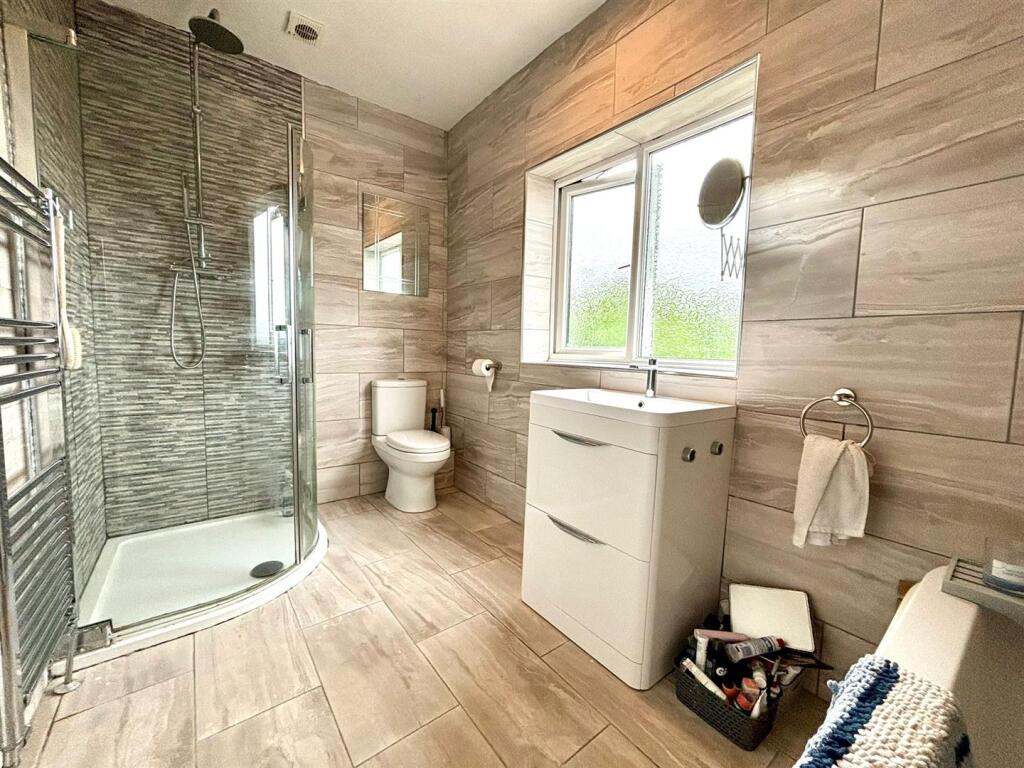 WhatsApp Image 2024-08-12 at 15.00.46 (12).jpeg